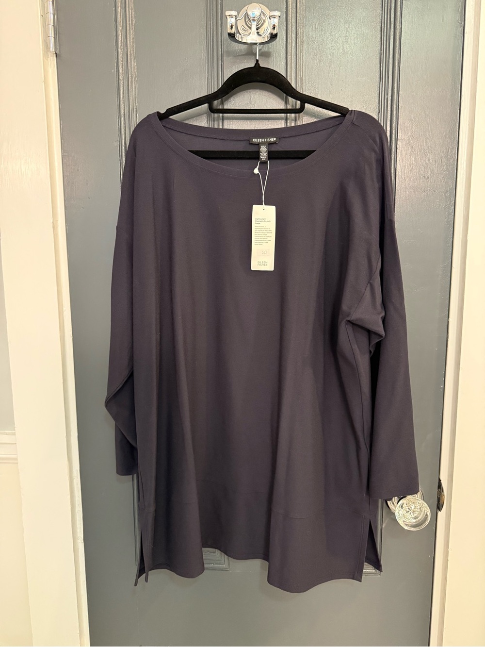 NWT Eileen Fisher Relaxed Long-Sleeve Top in Nocturne/Nocturnal.  Size Medium